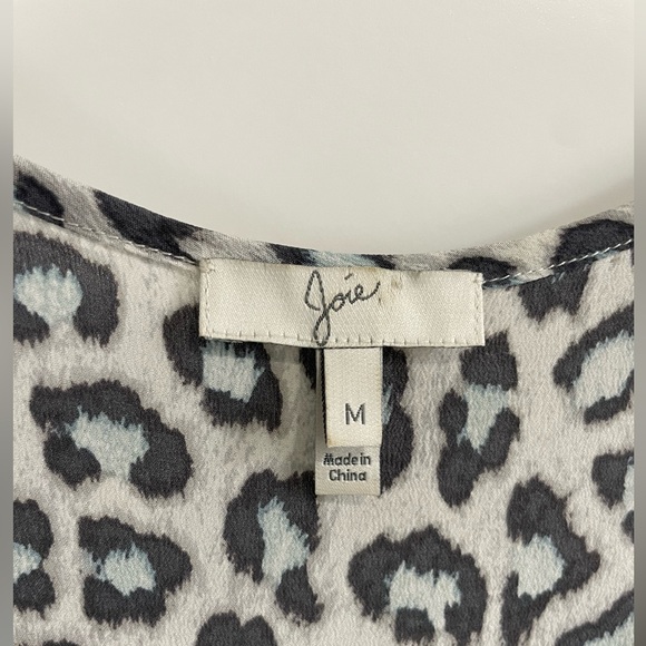Joie Silk gray leopard print sleeveless blouse - Picture 3 of 5